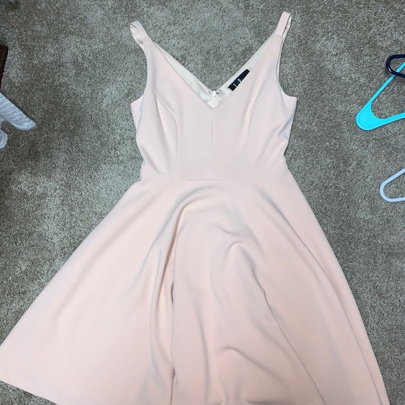 light pink xs lulus dress - Picture 3 of 3